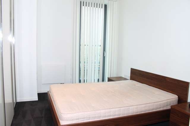  Image of 2 bedroom Flat to rent in Baltimore Wharf London E14 at North Boulevard  Canary Wharf, E14 9EQ