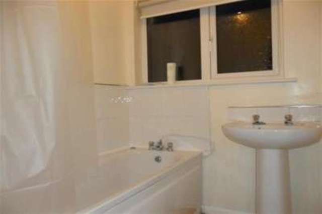  Image of 3 bedroom Semi-Detached house to rent in Bannerdale Road Sheffield S11 at Sheffield, S11 9FB