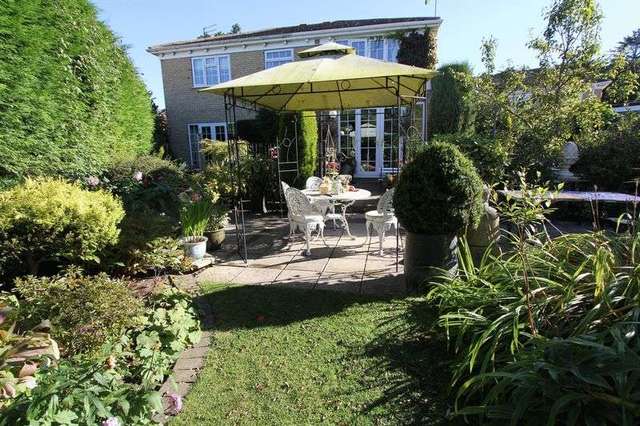  Image of 4 bedroom Detached house for sale in Barley Garth Burton Pidsea Hull HU12 at Barley Garth Burton Pidsea Hull, HU12 9AF