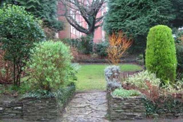  Image of 2 bedroom Flat to rent in Princess Road Westbourne Bournemouth BH12 at Poole, BH12 1BP