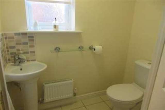  Image of 6 bedroom Terraced house to rent in Barrett Street Edgbaston Birmingham B66 at Smethwick, B66 4SE