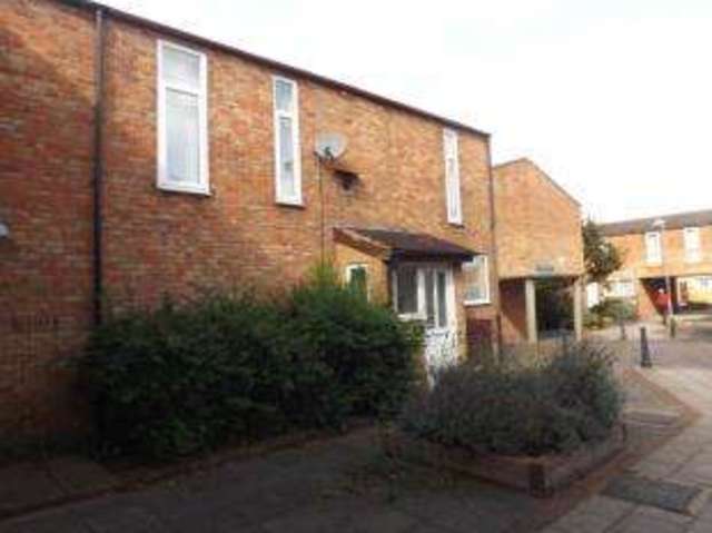  Image of 2 bedroom End of Terrace for sale in Elizabeth Way Laindon Basildon SS15 at Basildon Essex Laindon, SS15 5GN