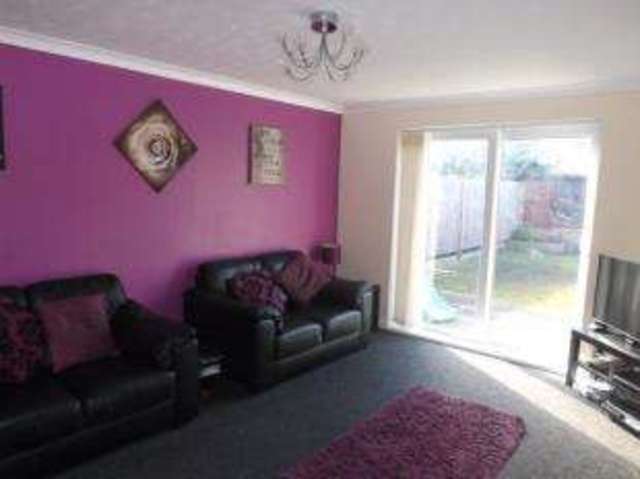  Image of 2 bedroom End of Terrace for sale in Elizabeth Way Laindon Basildon SS15 at Basildon Essex Laindon, SS15 5GN