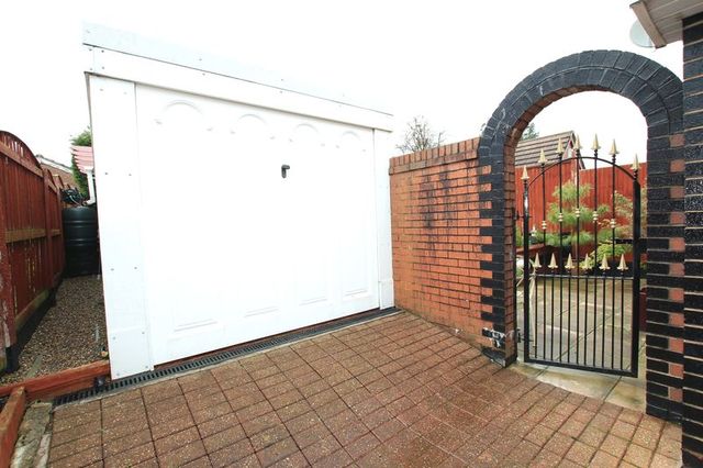  Image of 3 bedroom Detached house for sale in Bateman Avenue Brown Lees Stoke-on-Trent ST8 at Bateman Avenue Brown Lees Biddulph, ST8 6TD