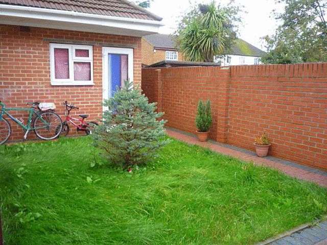  Image of 4 bedroom Semi-Detached house for sale in Imperial Road Feltham TW14 at Imperial Road  BEDFONT, TW14 8AE