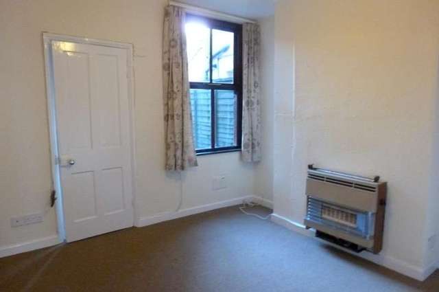  Image of 2 bedroom Terraced house to rent in Bell Road Norwich NR3 at Norwich, NR3 4RA