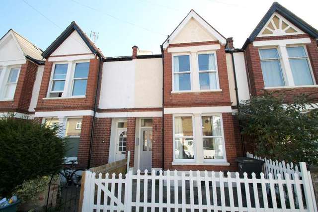  Image of 2 bedroom Cottage to rent in Beresford Road New Malden KT3 at New Malden, KT3 3RQ
