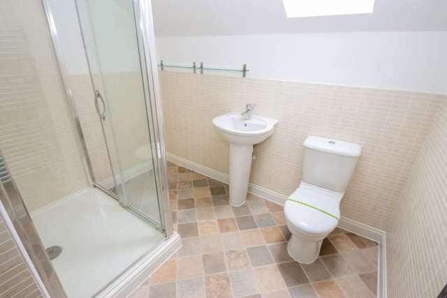  Image of 3 bedroom Town House for sale in Bicester Road Aylesbury HP18 at Bicester Road  Aylesbury, HP19 8FR