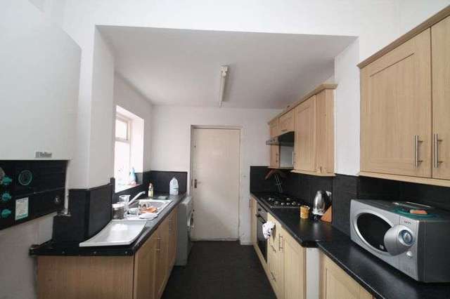  Image of 3 bedroom Terraced house to rent in Biddlestone Road Newcastle upon Tyne NE6 at Biddlestone Road Heaton Newcastle Upon Tyne, NE6 5SP