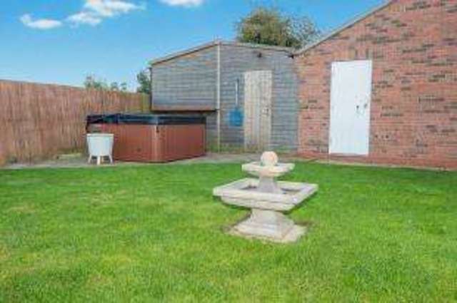  Image of 4 bedroom Detached house for sale in Bishop Tozer Close Burgh Le Marsh Skegness PE24 at Burgh Le Marsh Skegness Burgh le Marsh, PE24 5JF