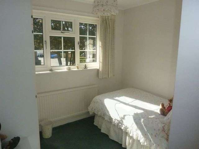  Image of 4 bedroom Detached house for sale in Bishopsteignton Shoeburyness Southend-on-Sea SS3 at Bishopsteignton Shoeburyness Southend-On-Sea, SS3 8AD