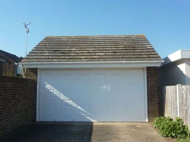  Image of 4 bedroom Detached house for sale in Bishopsteignton Shoeburyness Southend-on-Sea SS3 at Bishopsteignton Shoeburyness Southend-On-Sea, SS3 8AD