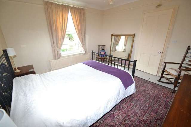  Image of 3 bedroom Detached house for sale in Weavills Road Fair Oak Eastleigh SO50 at Bishopstoke Eastleigh, SO50 8HQ