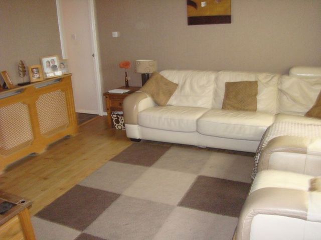  Image of 3 bedroom Terraced house for sale in Cherington Close Worcester WR4 at Cherington Close  Worcester, WR4 9XE