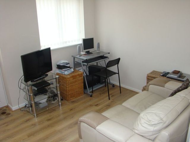  Image of 3 bedroom Terraced house for sale in Cherington Close Worcester WR4 at Cherington Close  Worcester, WR4 9XE