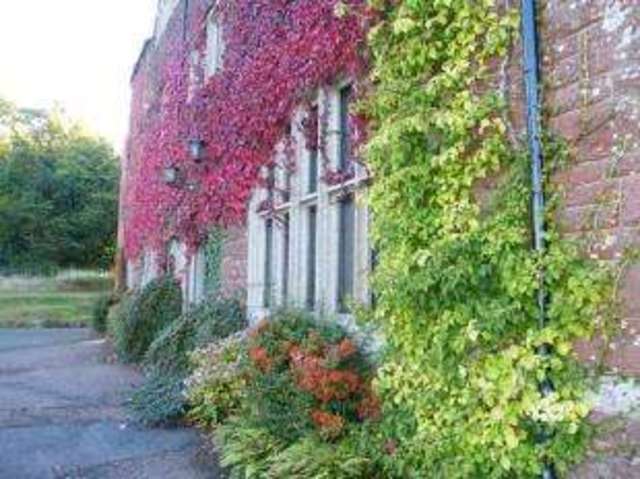  Image of 2 bedroom Flat for sale in Blagdon Paignton TQ3 at Blagdon Road Higher Blagdon Collaton St Mary, TQ3 3YG