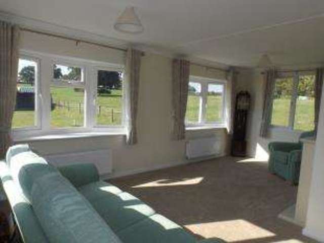  Image of 2 bedroom Bungalow for sale in Theddingworth Road Lubenham Market Harborough LE16 at Theddingworth Road Lubenham Marston Trussell, LE16 9TP