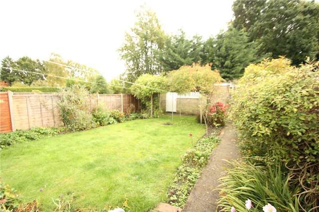  Image of 2 bedroom Detached house for sale in Brentmoor Road West End Woking GU24 at West End  Donkey Town, GU24 9NW