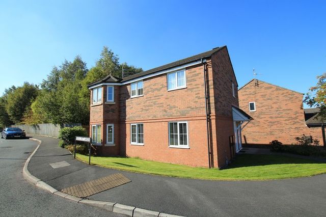  Image of 2 bedroom Flat to rent in Briarswood Biddulph Stoke-on-Trent ST8 at Briarswood  Biddulph, ST8 6BW