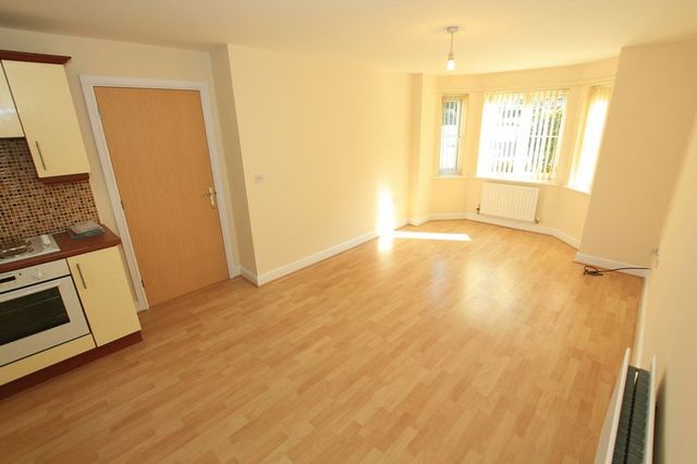  Image of 2 bedroom Flat to rent in Briarswood Biddulph Stoke-on-Trent ST8 at Briarswood  Biddulph, ST8 6BW
