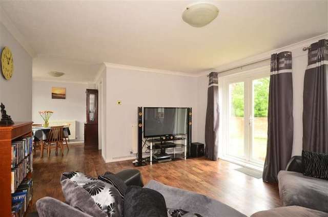  Image of 3 bedroom Detached house for sale in Brockhurst Close Horsham RH12 at Horsham West Sussex Horsham, RH12 1UY