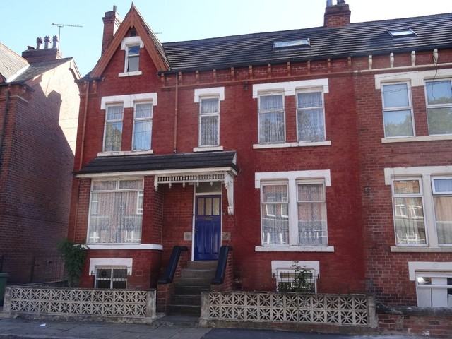  Image of 4 bedroom Semi-Detached house for sale in Brookfield Avenue Leeds LS8 at Brookfield Avenue  Leeds, LS8 4HY