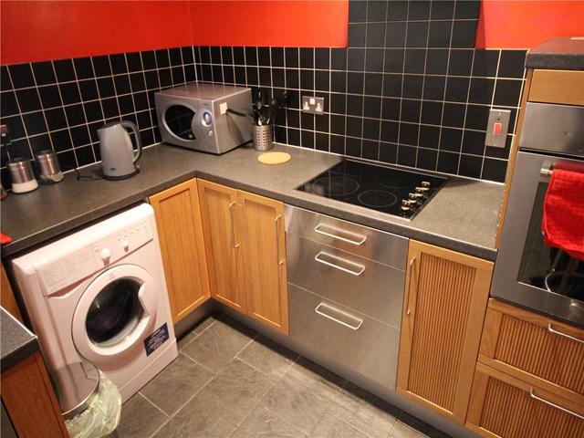  Image of 2 bedroom Flat to rent in Bryson Road Edinburgh EH11 at Polwarth Edinburgh Edinburgh, EH11 1DS