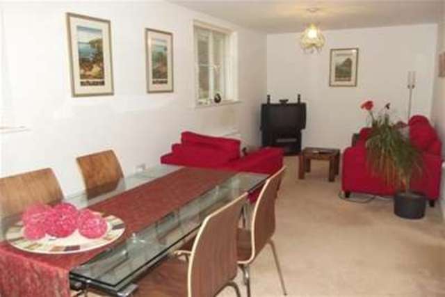  Image of 2 bedroom Flat to rent in Burberry Avenue Hucknall Nottingham NG15 at Nottingham, NG15 7EZ
