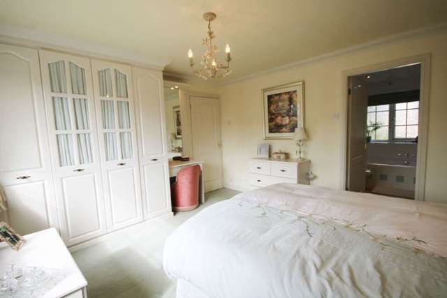 Image of 4 bedroom Detached house for sale in Butterfield Road Over Hulton Bolton BL5 at Butterfield Rd  Bolton, BL5 1DU