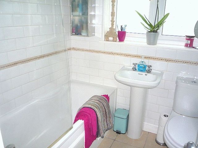  Image of 2 bedroom Terraced house for sale in Byward Avenue Feltham TW14 at Byward Avenue  Feltham, TW14 0EY