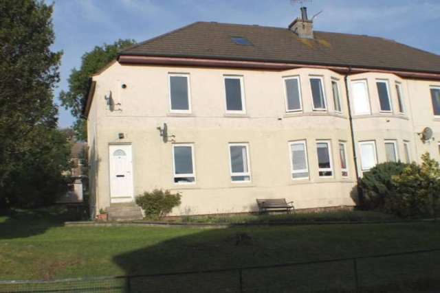  Image of 3 bedroom Flat for sale in Calderpark Street Lochwinnoch PA12 at Calder Park Street  Lochwinnoch, PA12 4AX