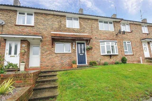  Image of 3 bedroom Terraced house for sale in Calfridus Way Bracknell RG12 at Bracknell Easthampstead, RG12 9ER