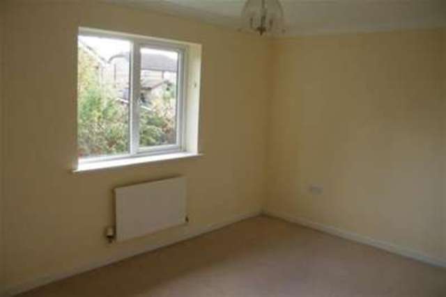  Image of 4 bedroom Detached house to rent in Camellia Drive Clayton-Le-Woods Chorley PR25 at Leyland, PR25 5RW