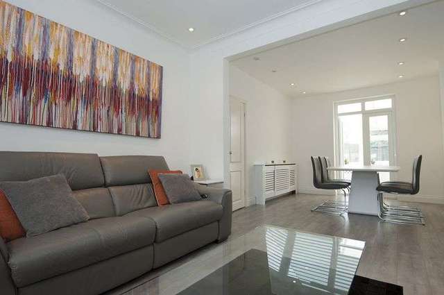  Image of 3 bedroom Semi-Detached house to rent in Carlton Road Walton-on-Thames KT12 at Carlton Road  Walton-On-Thames, KT12 2DG