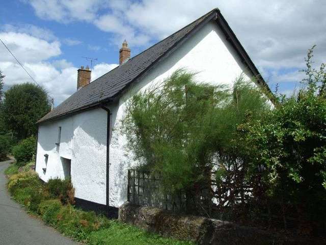 Image of 4 bedroom Detached house for sale in Knowle Crediton EX17 at Knowle Crediton, EX17 5BX