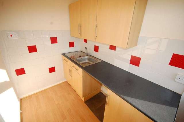  Image of Flat to rent in Carr House Drive Durham DH1 at Newton Hall Durham Framwellgate Moor, DH1 5LT