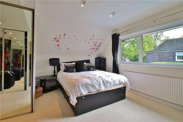  Image of 4 bedroom Detached house for sale in Castle Road Horsell Woking GU21 at Horsell Surrey Horsell, GU21 4ET