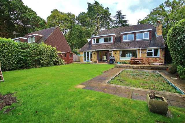  Image of 4 bedroom Detached house for sale in Castle Road Horsell Woking GU21 at Horsell Surrey Horsell, GU21 4ET