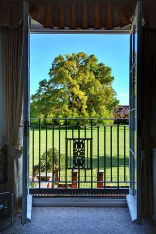  Image of 4 bedroom Town House for sale in Wethered Park Marlow SL7 at Wethered Park  Marlow, SL7 2BH