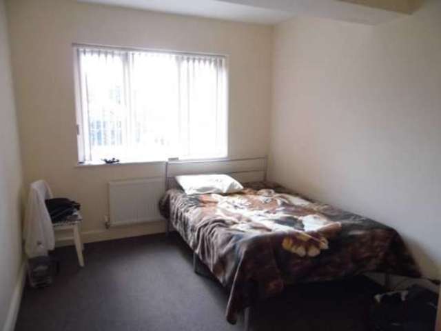  Image of 7 bedroom Property for sale in Chace Avenue Coventry CV3 at Coventry West Midlands Coventry, CV3 3AD