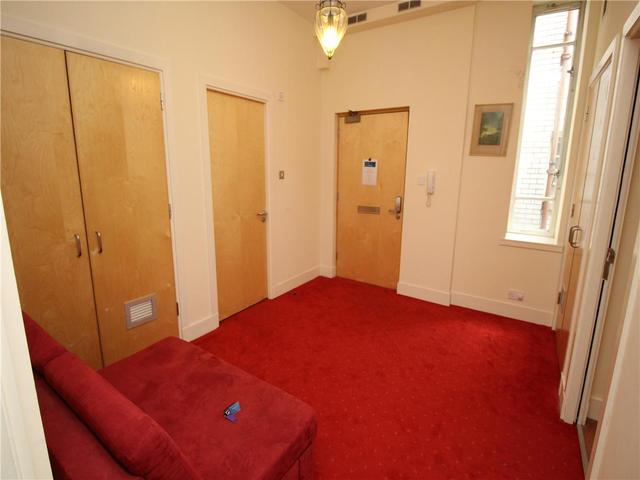  Image of 1 bedroom Flat to rent in Chambers Street Edinburgh EH1 at Old Town Edinburgh Edinburgh, EH1 1HU