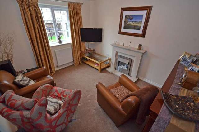  Image of 4 bedroom Town House for sale in Chancel Road Wakefield WF1 at Wakefield Wakefield, WF1 5JH