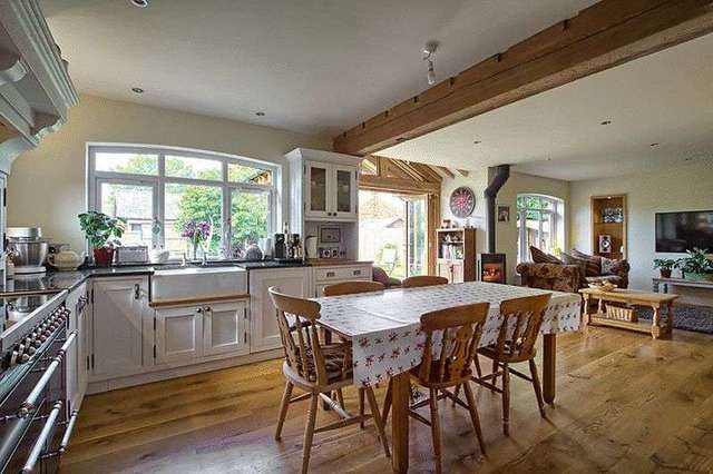  Image of 6 bedroom Detached house for sale in Chapel Road Hesketh Bank Preston PR4 at Chapel Road Hesketh Bank Preston, PR4 6RY