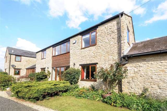  Image of 5 bedroom Barn Conversion for sale in Charlton on Otmoor Kidlington OX5 at Kidlington Oxfordshire Charlton-on-Otmoor, OX5 2TZ