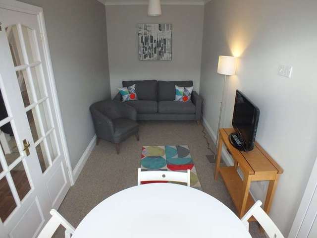  Image of 1 bedroom Detached house to rent in Chiltern Crescent Earley Reading RG6 at Earley Reading Berkshire, RG6 1AL