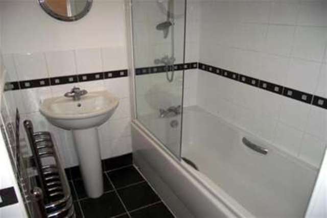  Image of 2 bedroom Flat to rent in City Road Newcastle upon Tyne NE1 at Newcastle upon Tyne, NE1 2AY