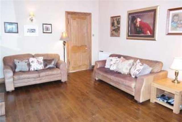 Image of 2 bedroom Flat to rent in Cleveden Road Kelvinside Glasgow G12 at Glasgow, G12 0PH