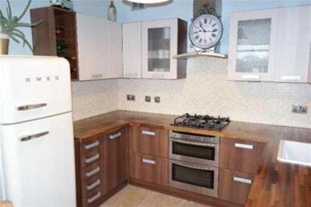 Image of 2 bedroom Flat to rent in Cleveden Road Kelvinside Glasgow G12 at Glasgow, G12 0PH