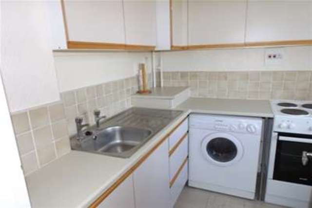  Image of 1 bedroom Flat to rent in Lawson Road Sheffield S10 at Sheffield, S10 5BW