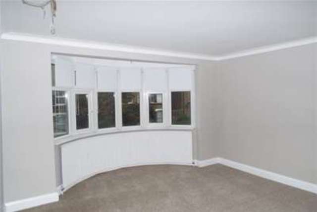  Image of 5 bedroom Detached house to rent in Clova Road London E7 at Forest Gate, E7 9AF